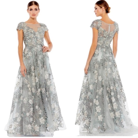 Mac Duggal Floral Embroidered Tulle Gown Size 6 Light Blue Dress Maxi Mesh